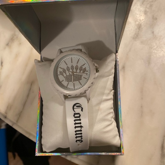 Perfect Juicy Couture watch white w black lettering works great like new - Picture 1 of 8